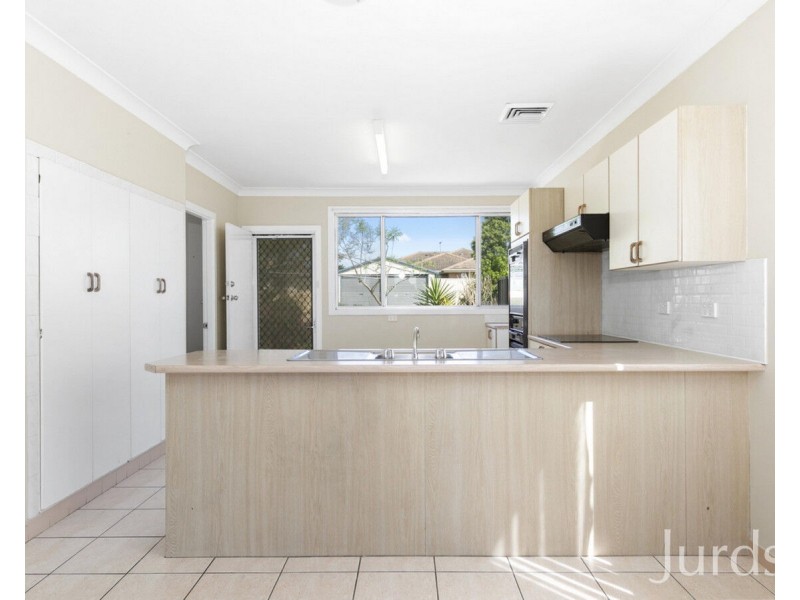 128 Deakin Street, Kurri Kurri NSW 2327