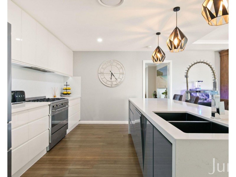 6 Orlando Close, Windella NSW 2320