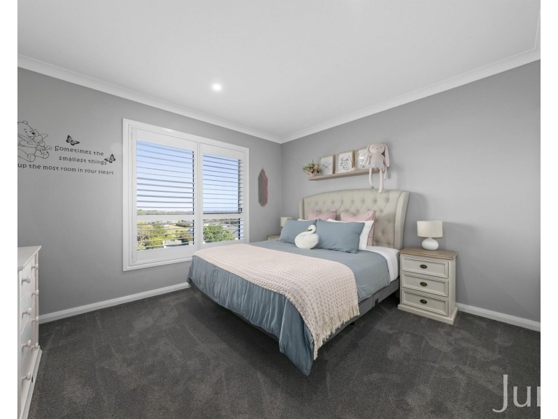 6 Orlando Close, Windella NSW 2320