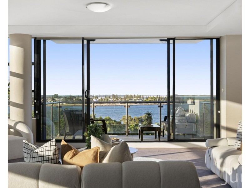 8/123 Scott Street, Newcastle NSW 2300