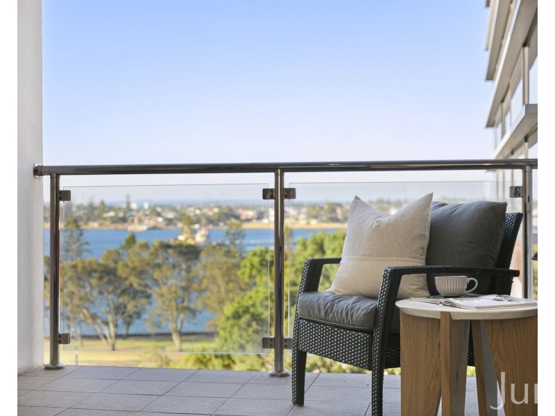 8/123 Scott Street, Newcastle NSW 2300