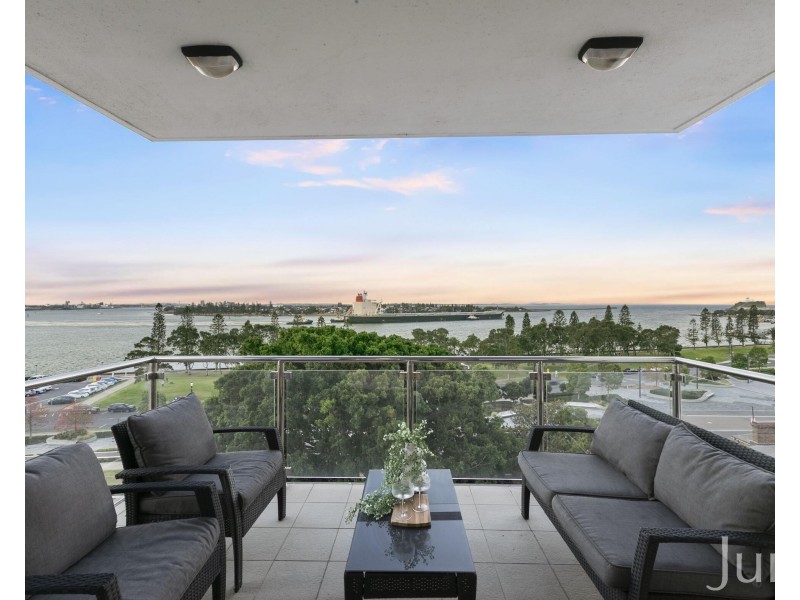 8/123 Scott Street, Newcastle NSW 2300