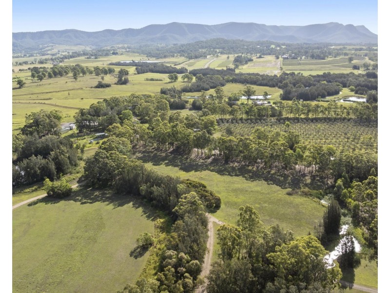 111 Halls Road, Pokolbin NSW 2320