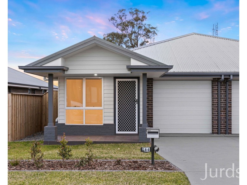2/66 Malachite Street, Chisholm NSW 2322