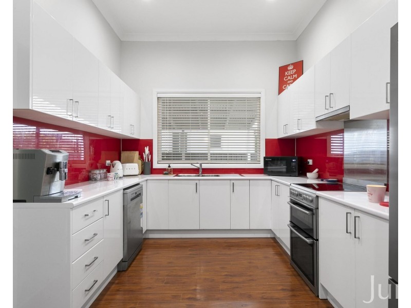 24 Sergeant Street, Cessnock NSW 2325