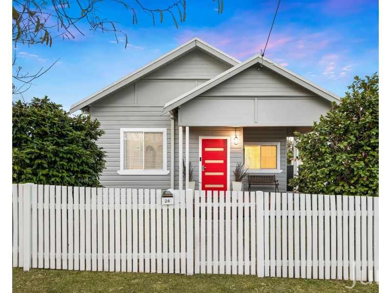 24 Sergeant Street, Cessnock NSW 2325