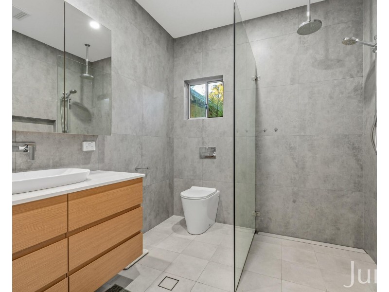 136 Whitings Lane, Quorrobolong NSW 2325