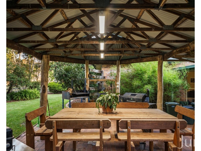 136 Whitings Lane, Quorrobolong NSW 2325
