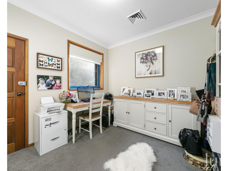 68 Keelendi Road, Bellbird Heights NSW 2325