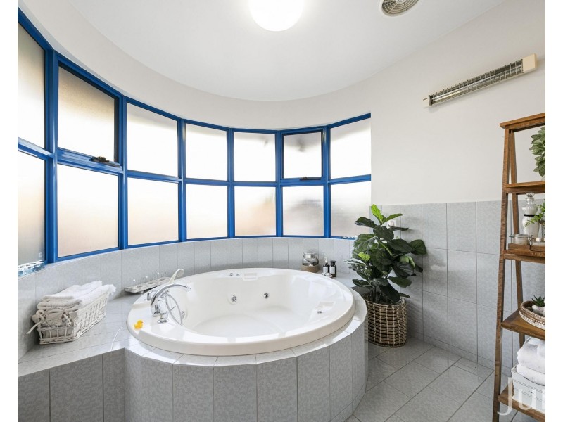 68 Keelendi Road, Bellbird Heights NSW 2325