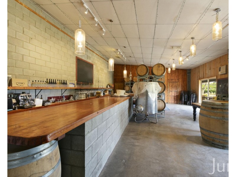 223 Deasys Road, Pokolbin NSW 2320