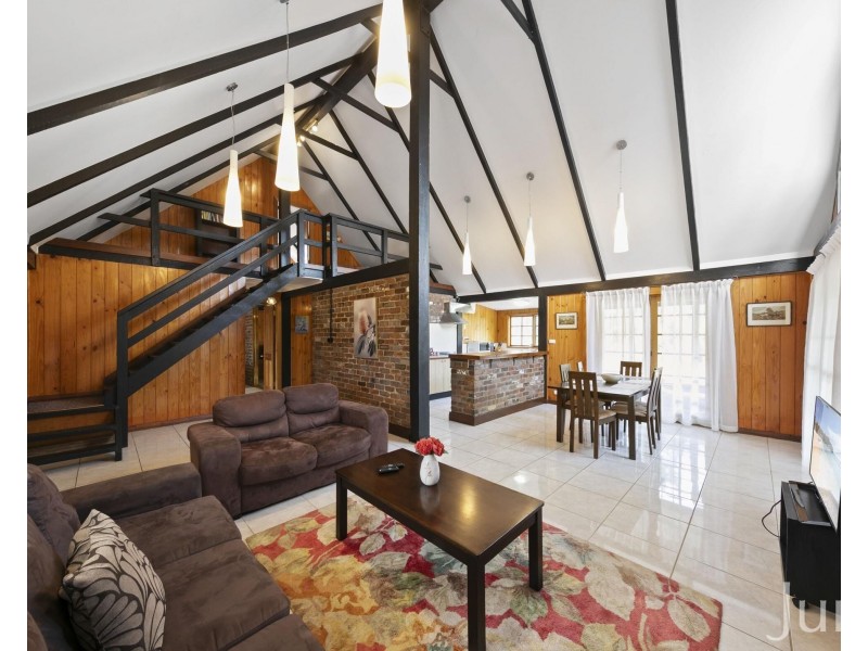 223 Deasys Road, Pokolbin NSW 2320