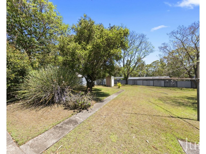 4 Mayne Street, North Rothbury NSW 2335