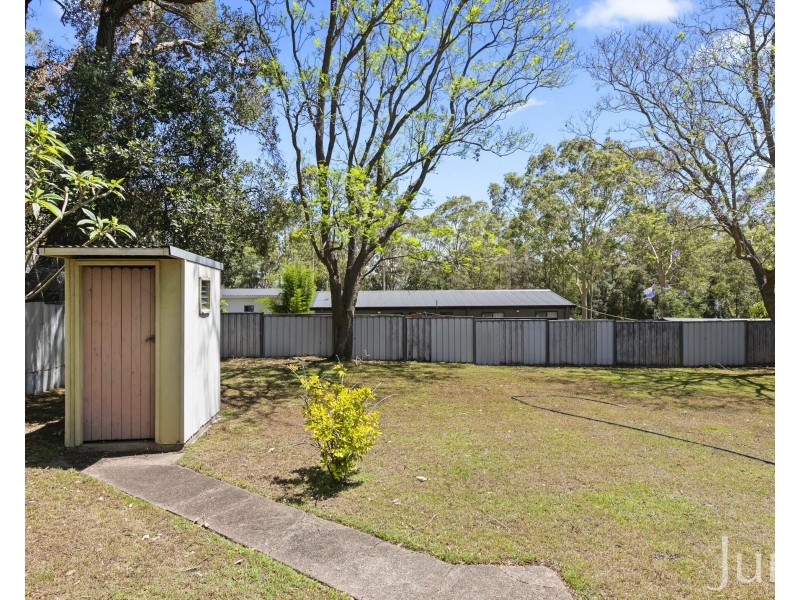 4 Mayne Street, North Rothbury NSW 2335