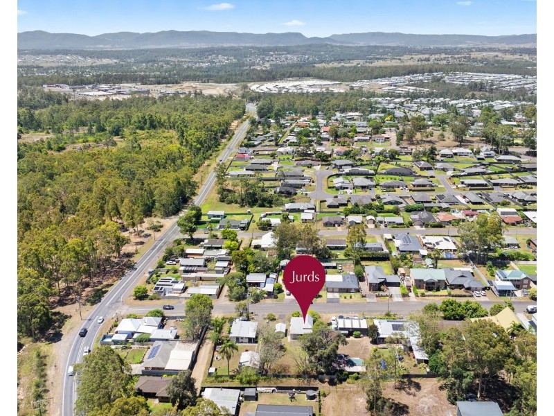 4 Mayne Street, North Rothbury NSW 2335