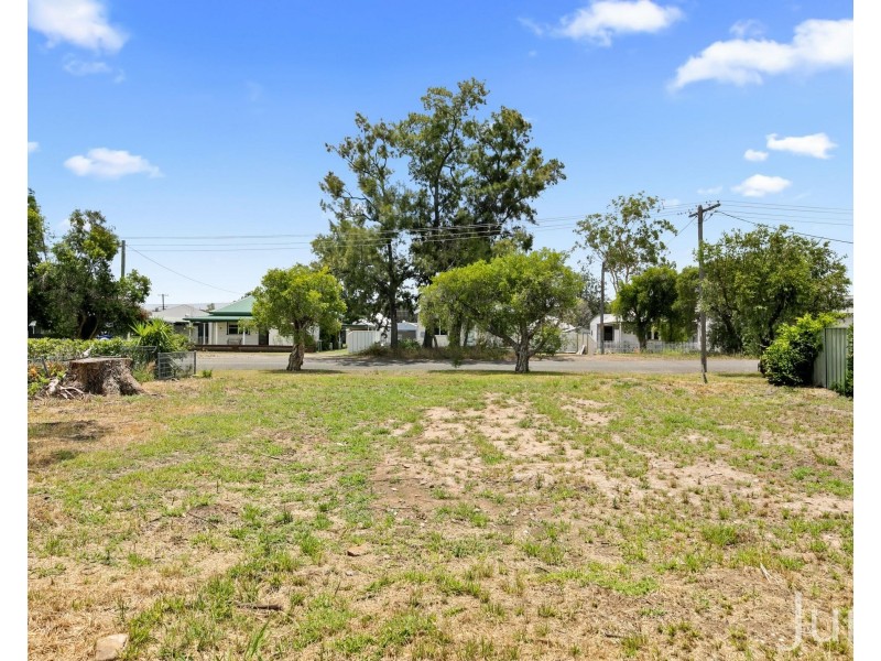 35 Gordon Avenue, Cessnock NSW 2325