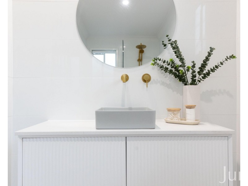 20 Charles Street, Abermain NSW 2326