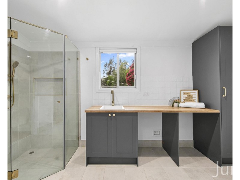 20 Charles Street, Abermain NSW 2326