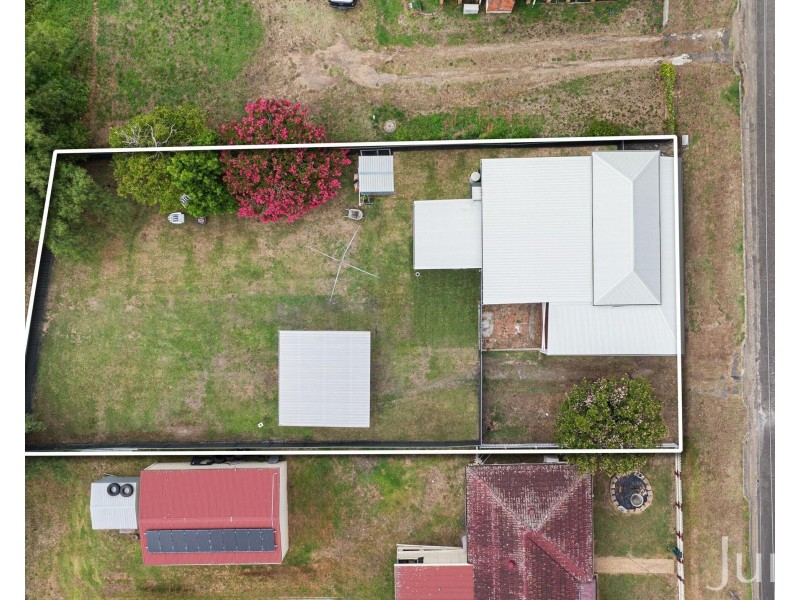 20 Charles Street, Abermain NSW 2326