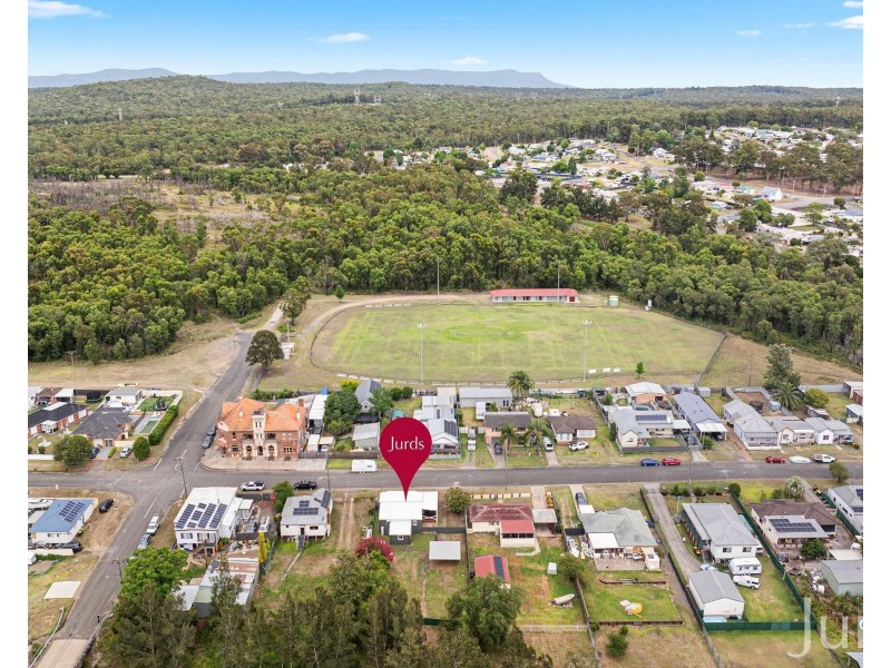 20 Charles Street, Abermain NSW 2326