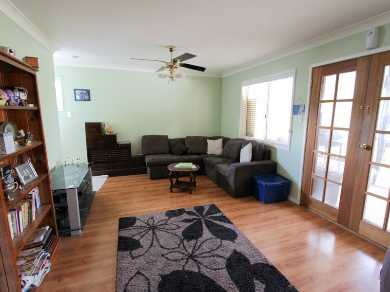 14 Evans Street, Greta NSW 2334