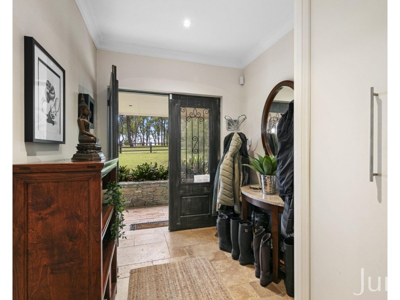 28 Racecourse Lane, Pokolbin NSW 2320