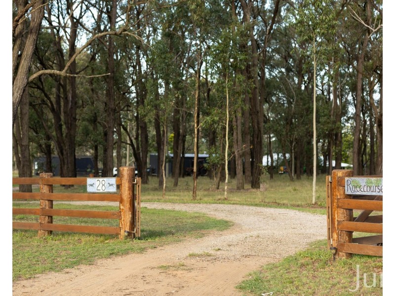 28 Racecourse Lane, Pokolbin NSW 2320