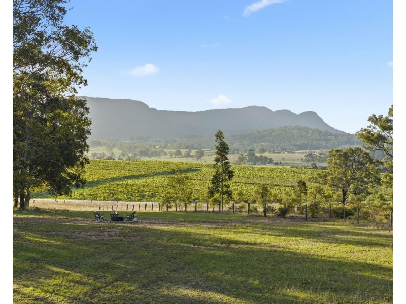 28 Racecourse Lane, Pokolbin NSW 2320