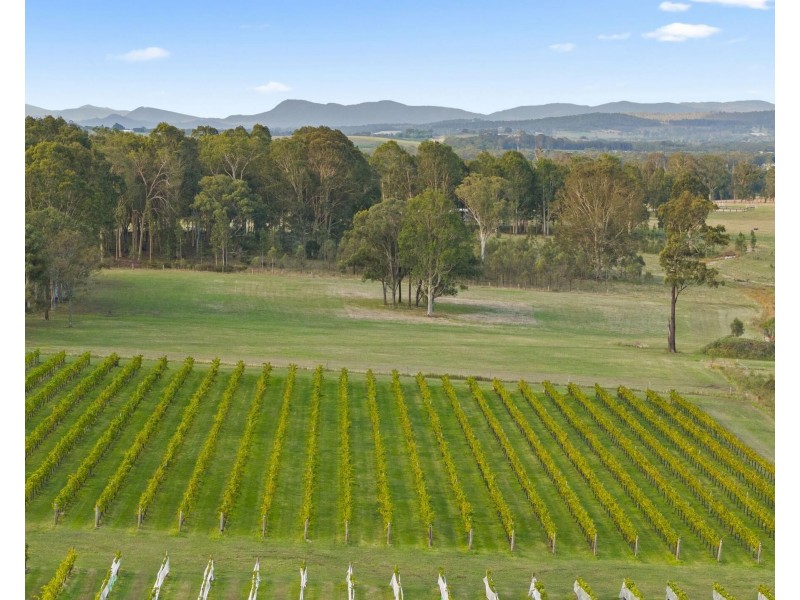 28 Racecourse Lane, Pokolbin NSW 2320