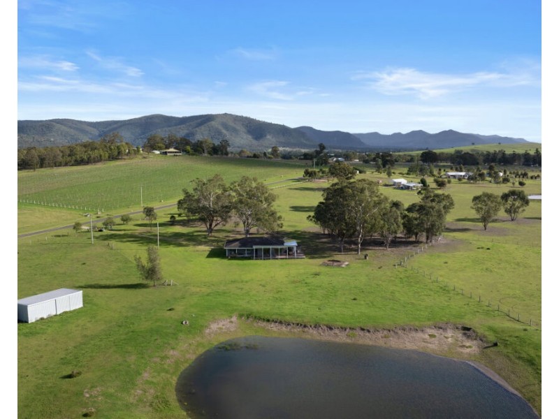 88 Hill Street, Broke NSW 2330