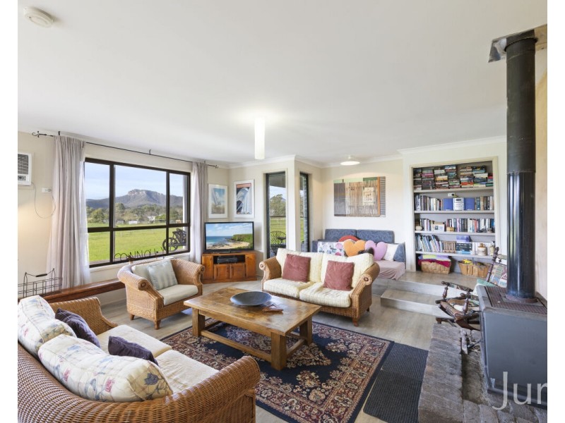 88 Hill Street, Broke NSW 2330