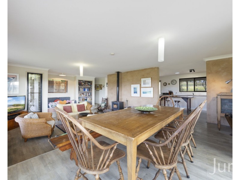 88 Hill Street, Broke NSW 2330