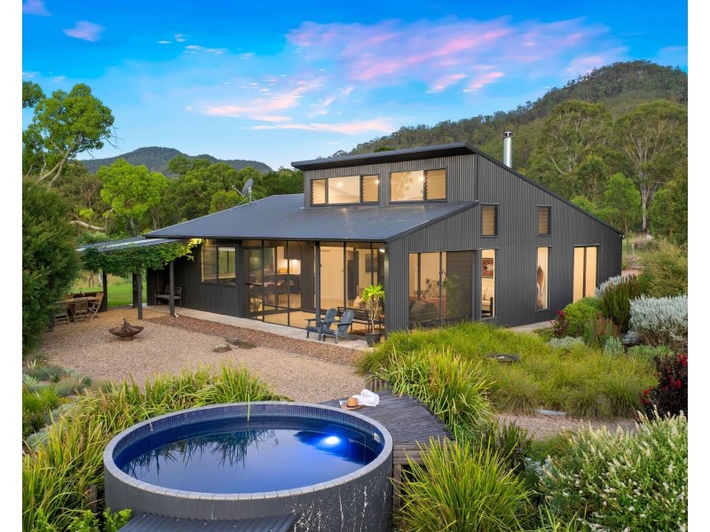 1066 Wollombi Road, Broke NSW 2330