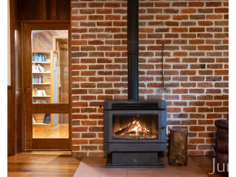 40 Dry Creek Road, Ellalong NSW 2325