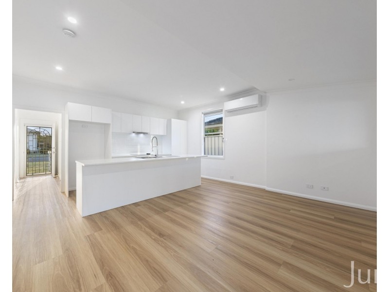 8B Third Street, Cessnock NSW 2325