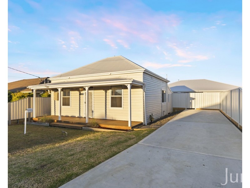 8B Third Street, Cessnock NSW 2325