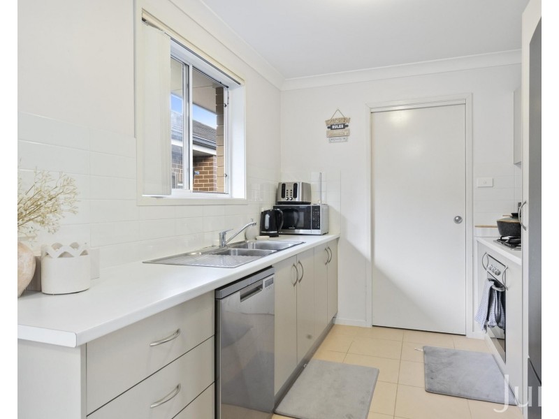 1/23 Convent Close, Cessnock NSW 2325