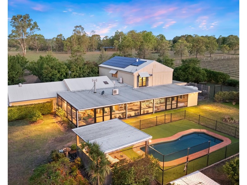 192 Wilderness Road, Lovedale NSW 2325