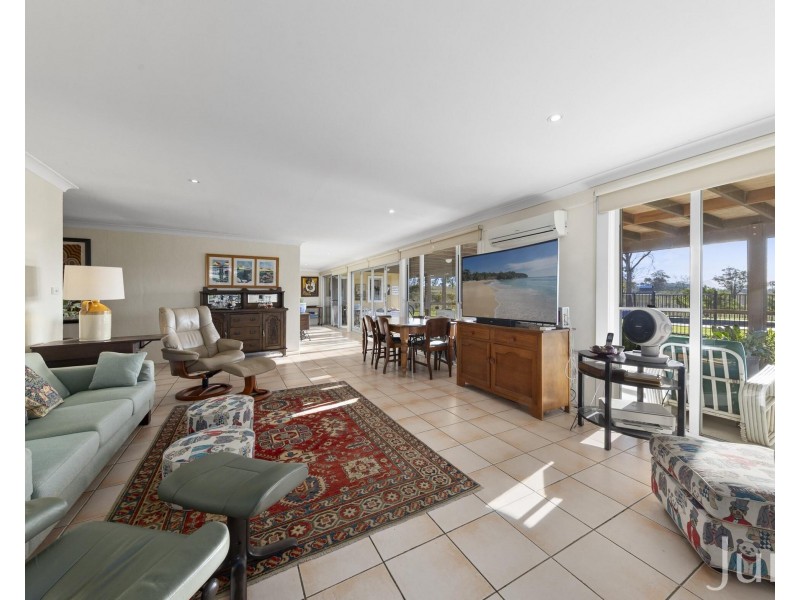 192 Wilderness Road, Lovedale NSW 2325