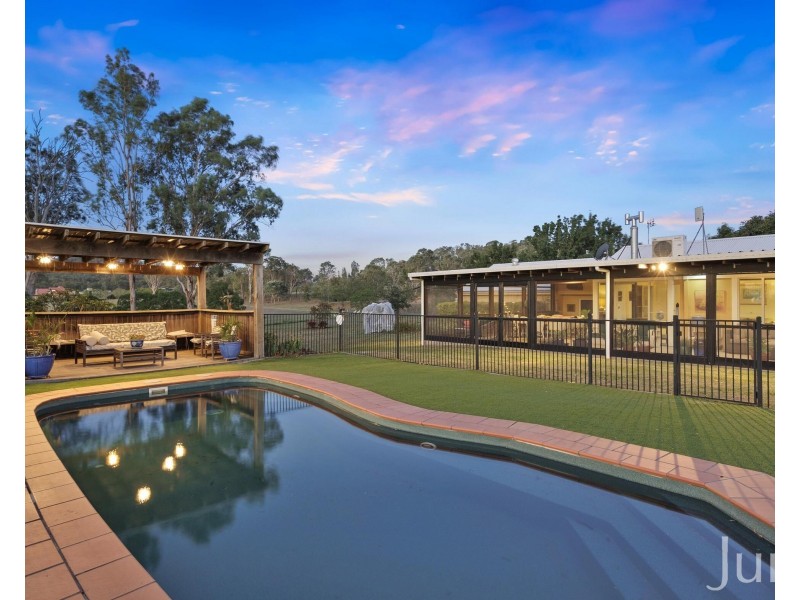 192 Wilderness Road, Lovedale NSW 2325