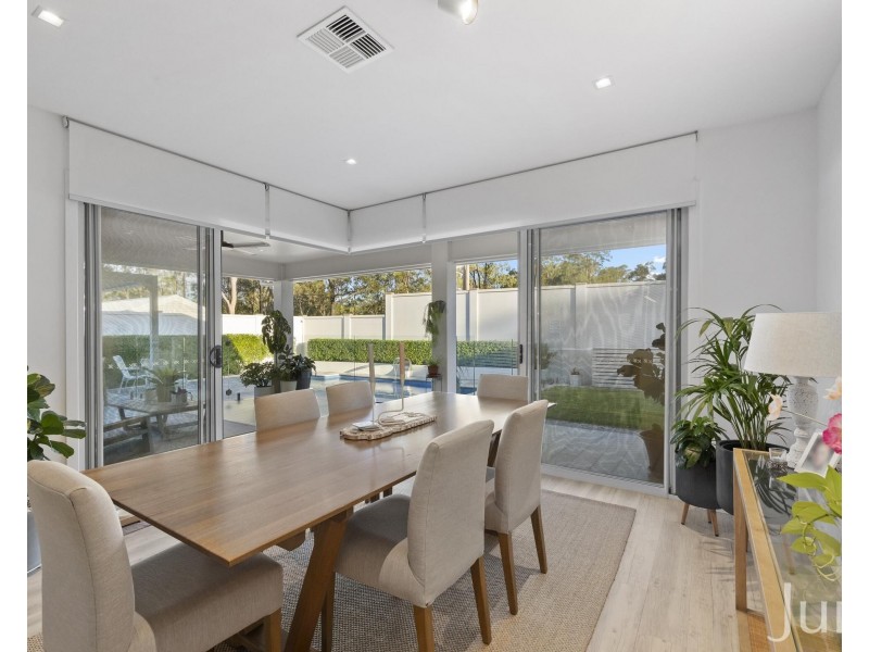 6 Haverty Avenue, North Rothbury NSW 2335