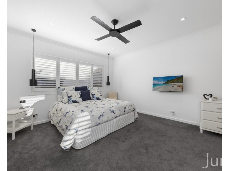 6 Haverty Avenue, North Rothbury NSW 2335