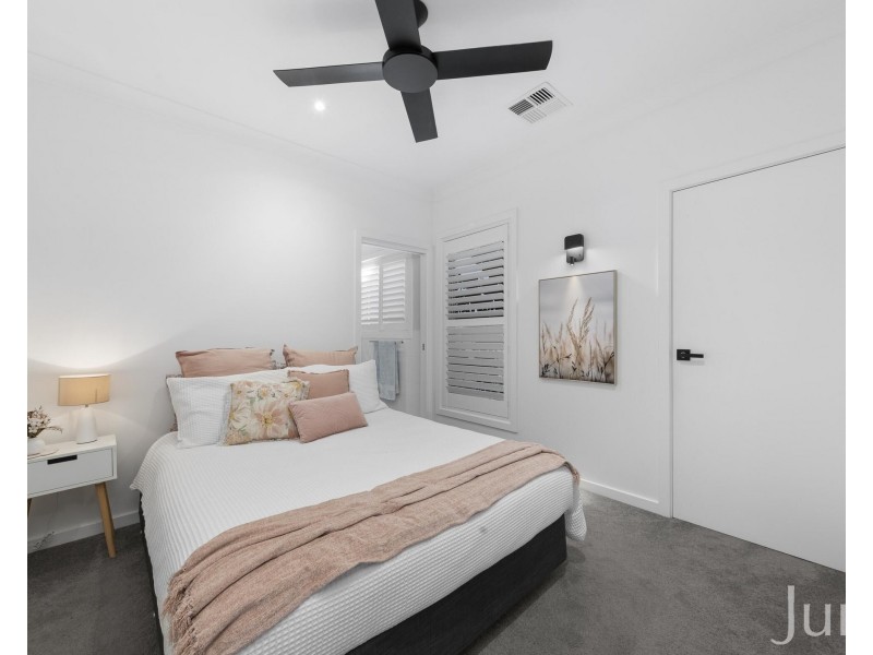 6 Haverty Avenue, North Rothbury NSW 2335