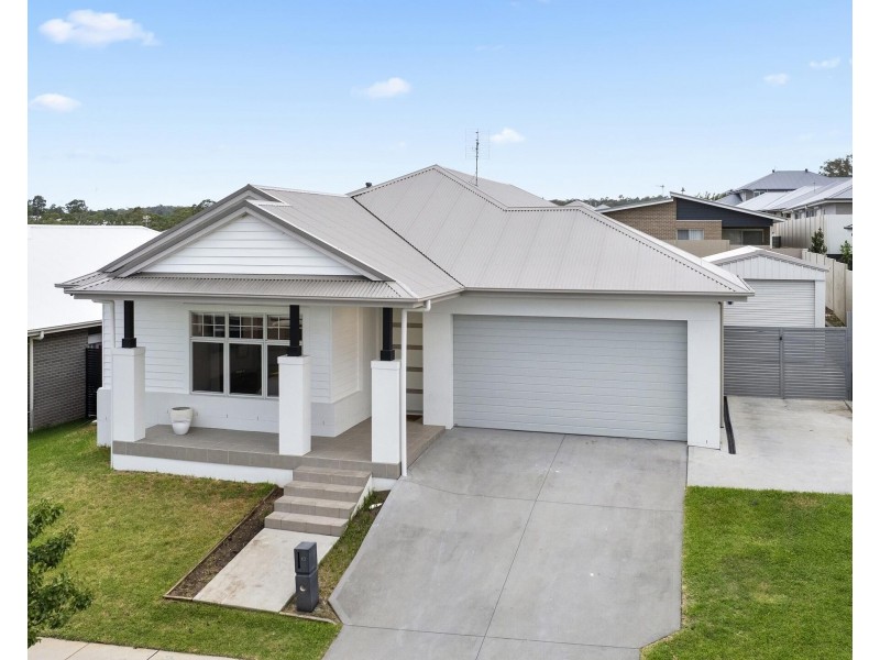 10 Amos Road, North Rothbury NSW 2335