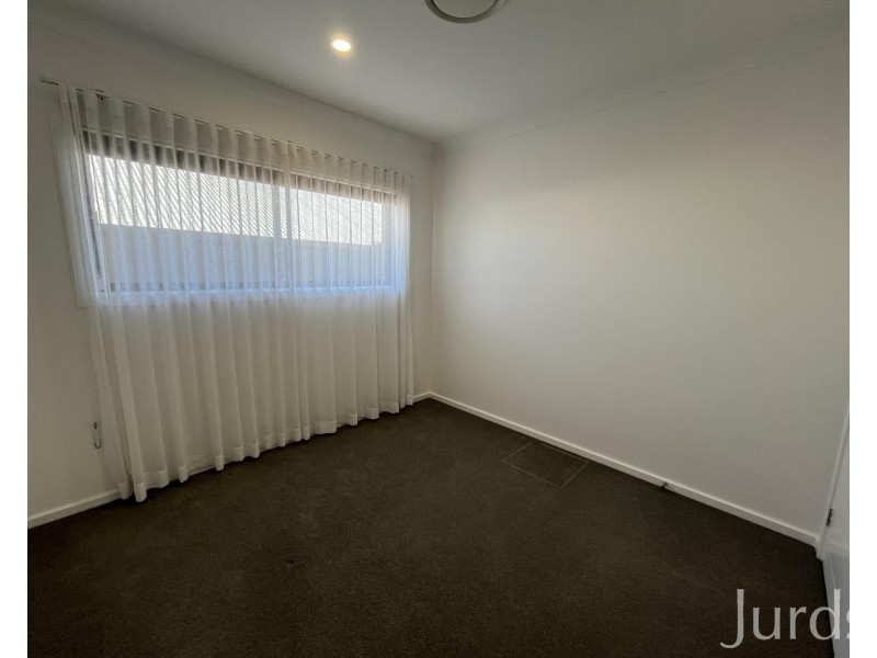 18 Peachy Avenue, North Rothbury NSW 2335