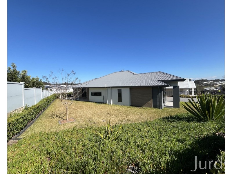 18 Peachy Avenue, North Rothbury NSW 2335