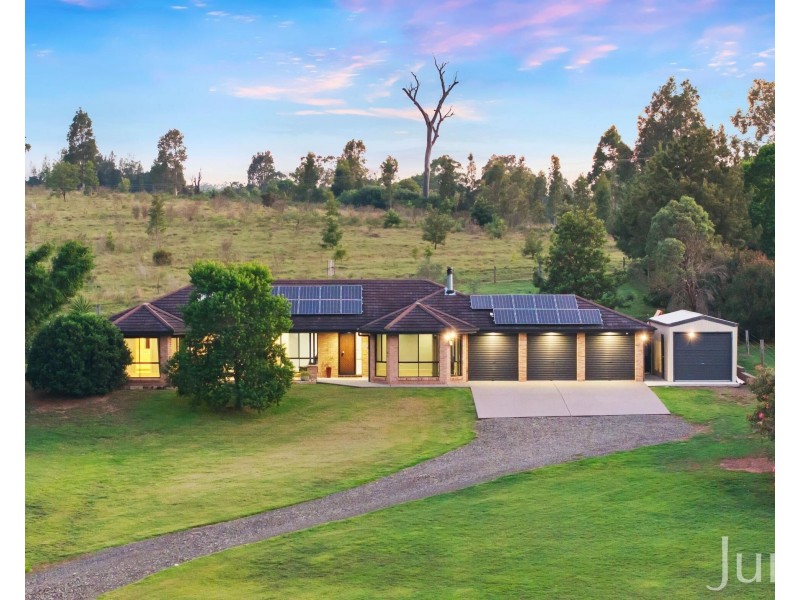 6 Valentine Close, Greta NSW 2334