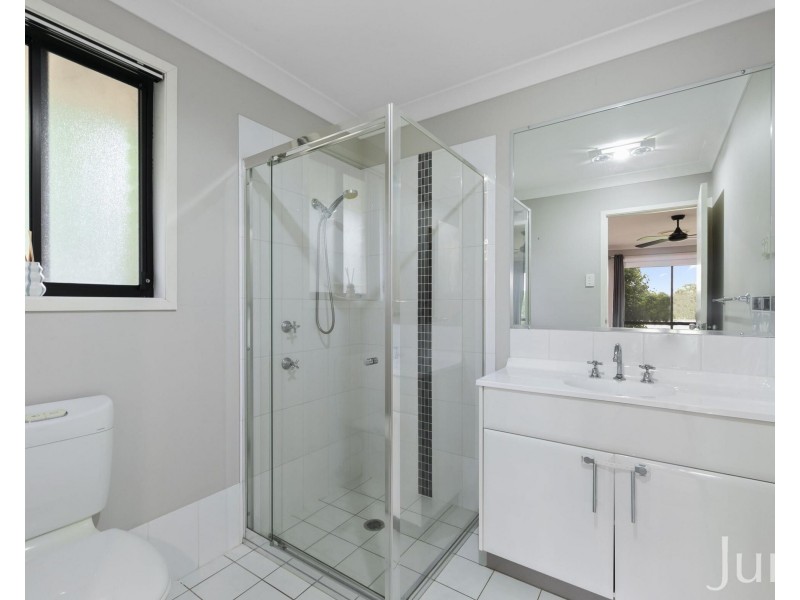 6 Valentine Close, Greta NSW 2334