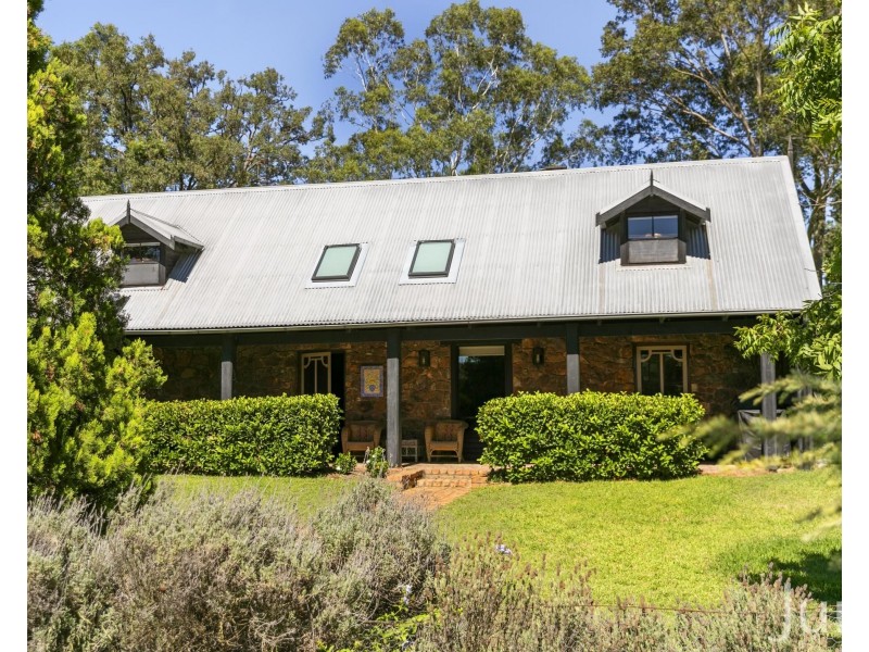 Bonn Abbey 25 Nelson Street, Broke NSW 2330