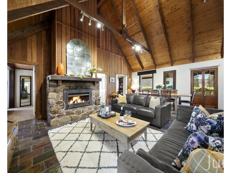 Bonn Abbey 25 Nelson Street, Broke NSW 2330